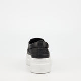 Swish Sneakers - Black