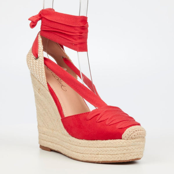 Red lace up online wedges